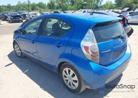 2012 Toyota Prius C Two из США, поврежденный, VIN JTDKDTB34C1025407